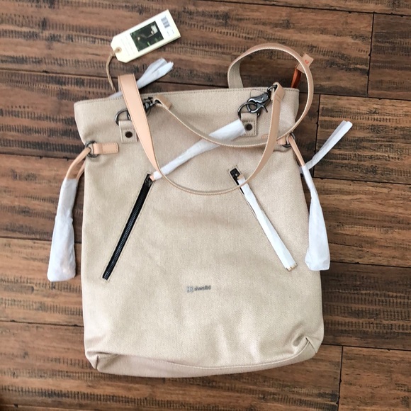 sherpani tempest tote